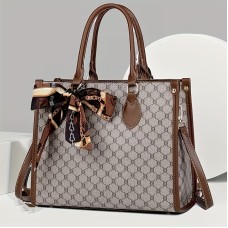 スタイリッシュな大容量トートバッグ