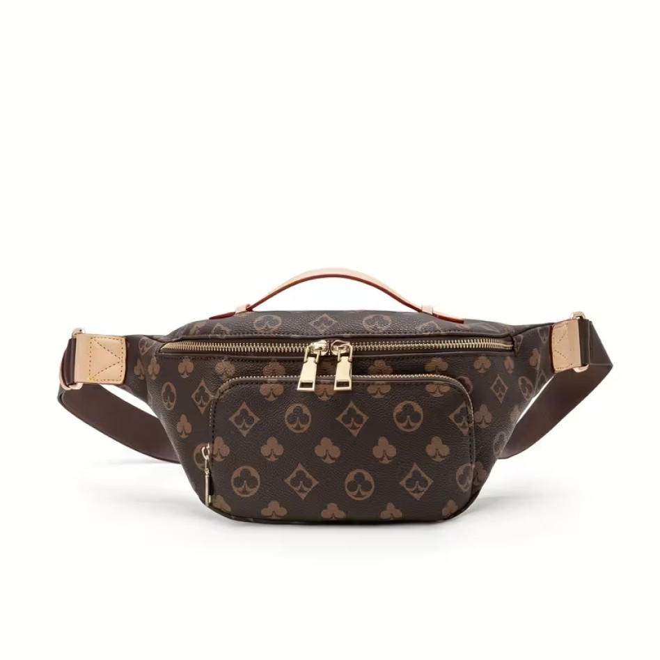 おしゃれなプリント柄の胸バッグ